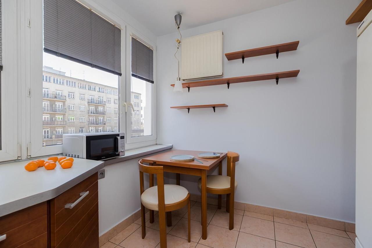 Stay With Friends In Varsovie Extérieur photo