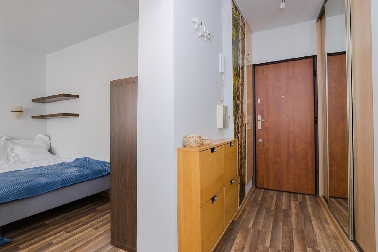 Stay With Friends In Varsovie Extérieur photo
